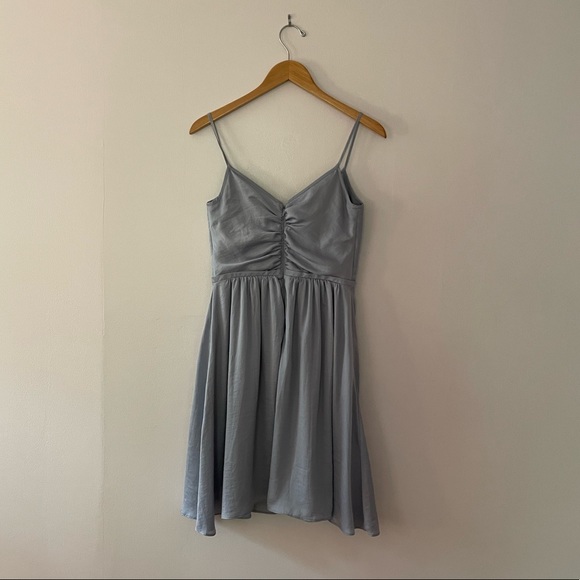 SOLD - Banana Republic Grey Ballerina Dress - Picture 5 of 6
